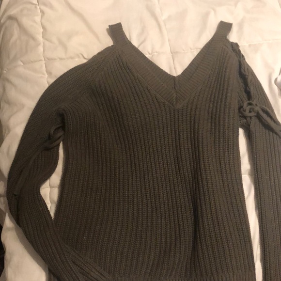 Green Laced Sweater / Pacsun - Picture 2 of 2